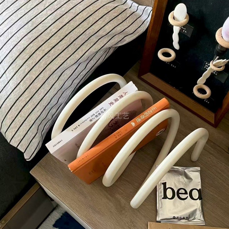 Home Decor Magazine - Kreativer Minimalistischer Metall-Zeitschriftenständer Desktop-Bücherregal Büro-Aktenaufbewahrung Organizer