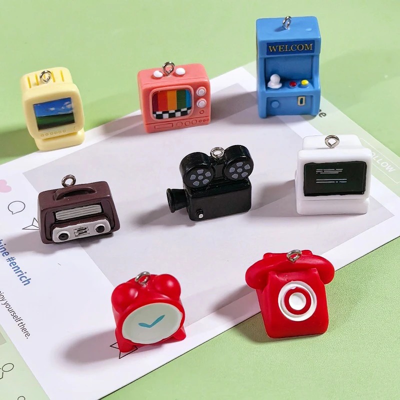 8 Stück 3D Mini-Computer-Spiel – Vintage Alarm Clock Bewertung und Preis