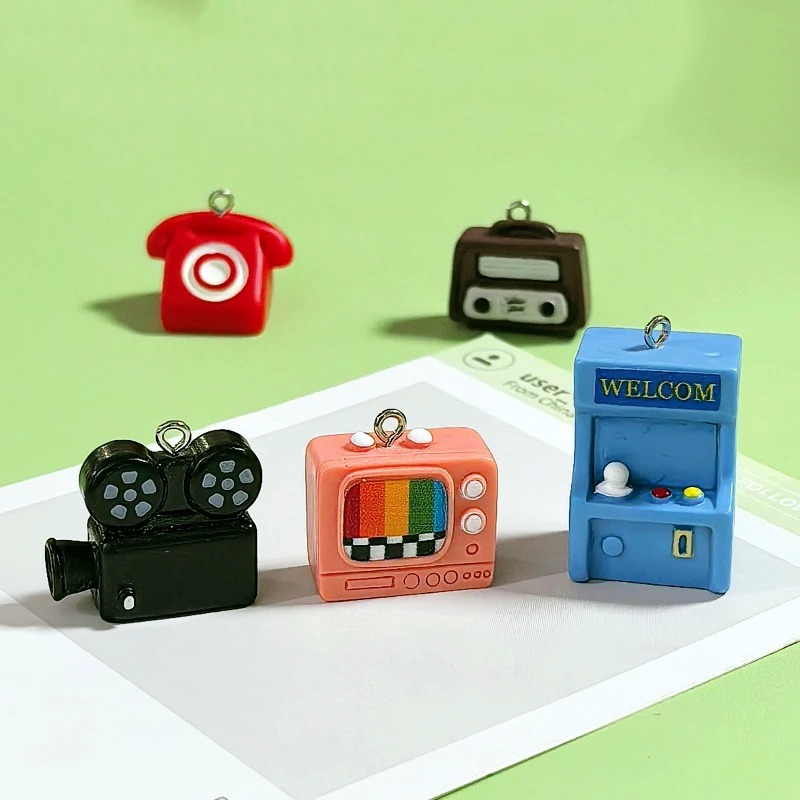 8 Stück 3D Mini-Computer-Spiel – Vintage Alarm Clock Bewertung und Preis