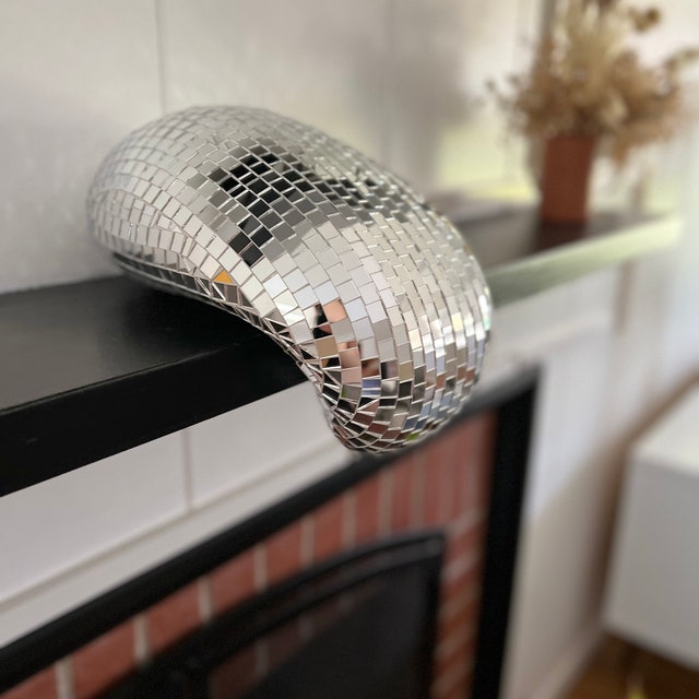 Schmelzende Disco-Kugel-Wandde – Home Decor Brand Bewertung und Preis